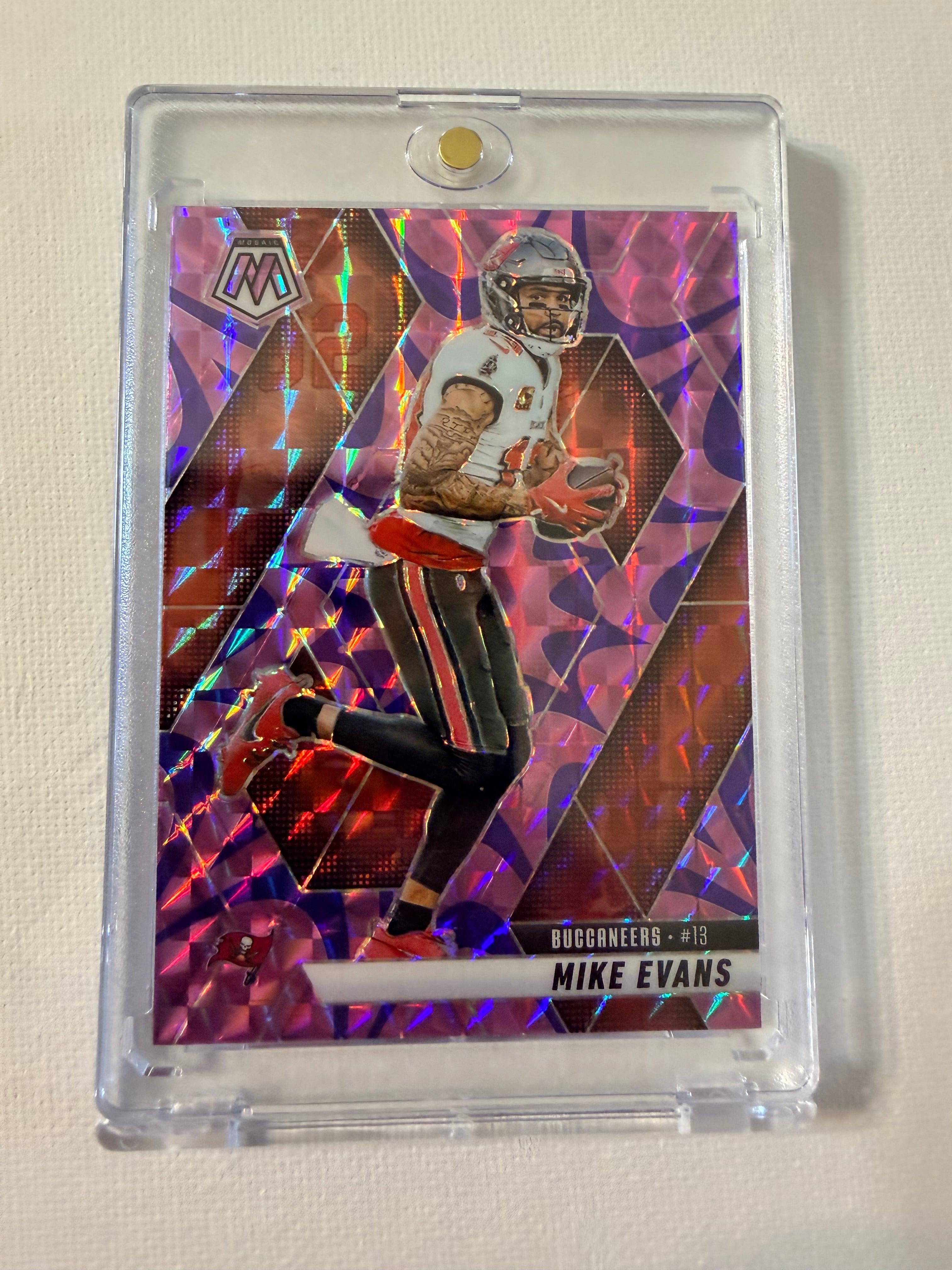Mike Evans 2025 Panini Mosaic Football #192